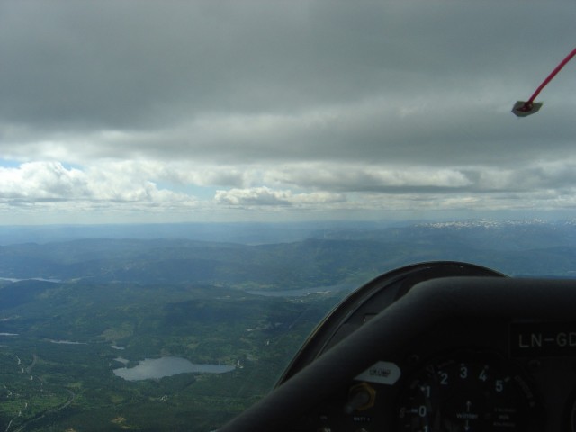 P� vei over Meheia